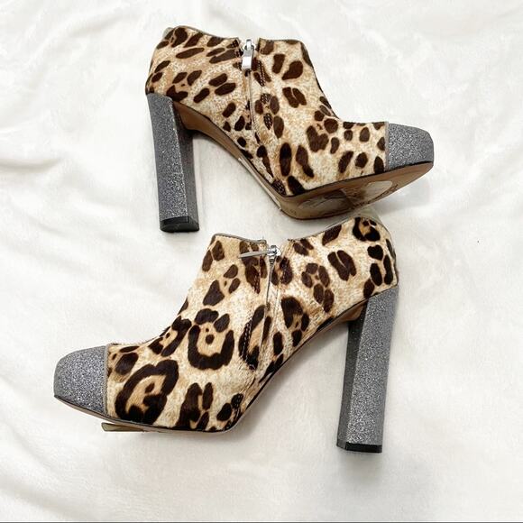 Sam Edelman Felix leopard silver glitter calf hair heeled booties size 7 NWT - Picture 4 of 9